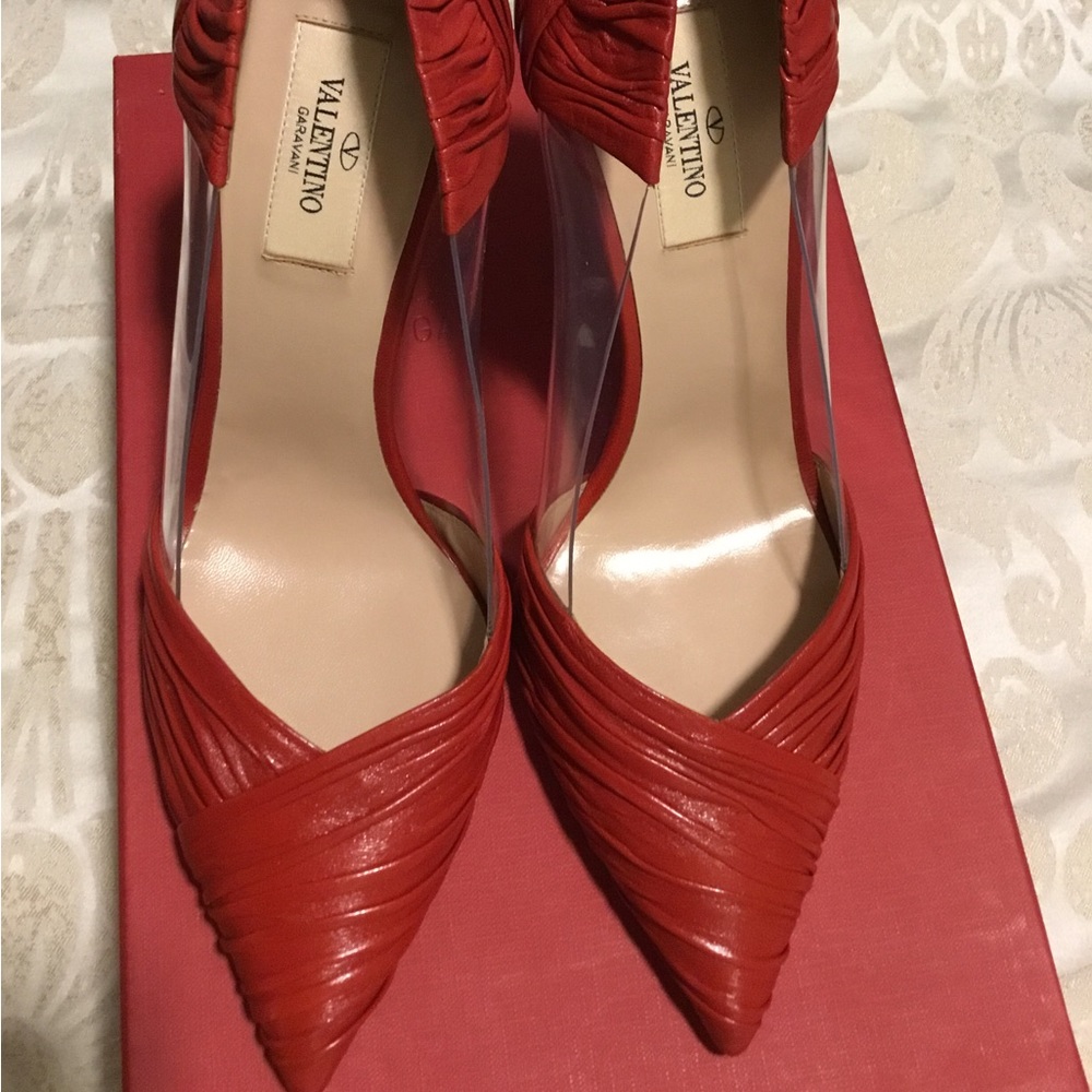 Red leather Valentino Garavani pumps with a stiletto heel